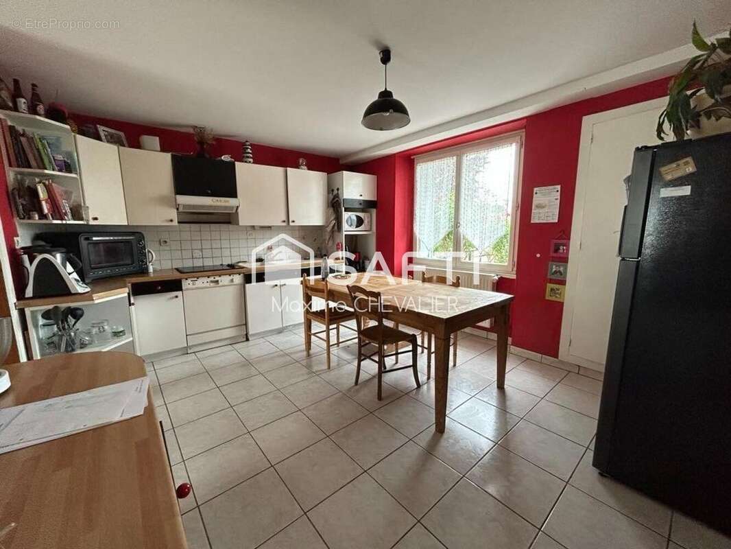 Maison 168 m² à Vicq-Exemplet  - photo 5