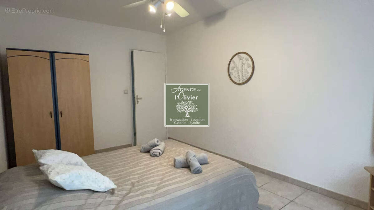 Appartement à SAINT-MARTIN-DE-CRAU