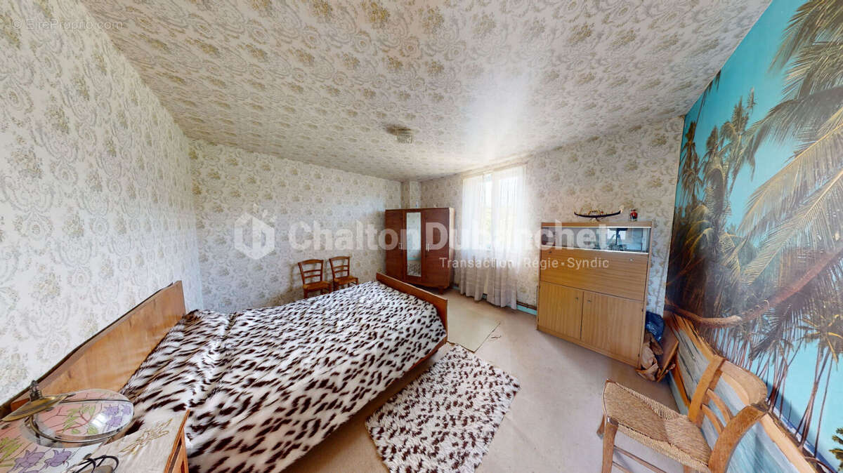 Maison à PANISSIERES