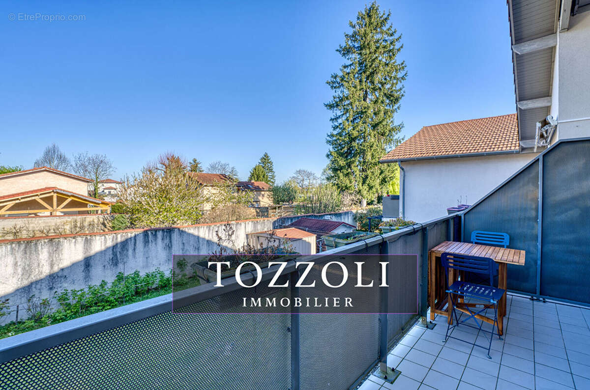 Appartement à HEYRIEUX