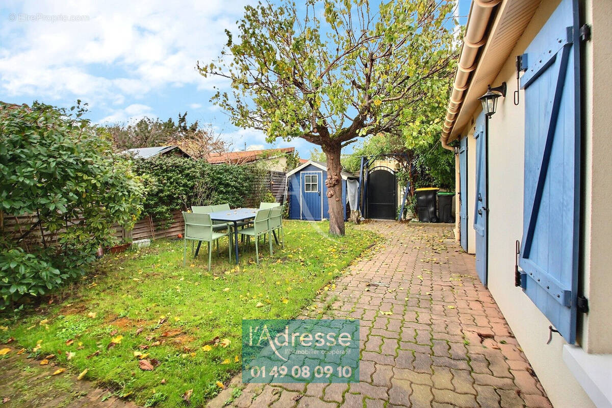 Maison à L&#039;HAY-LES-ROSES