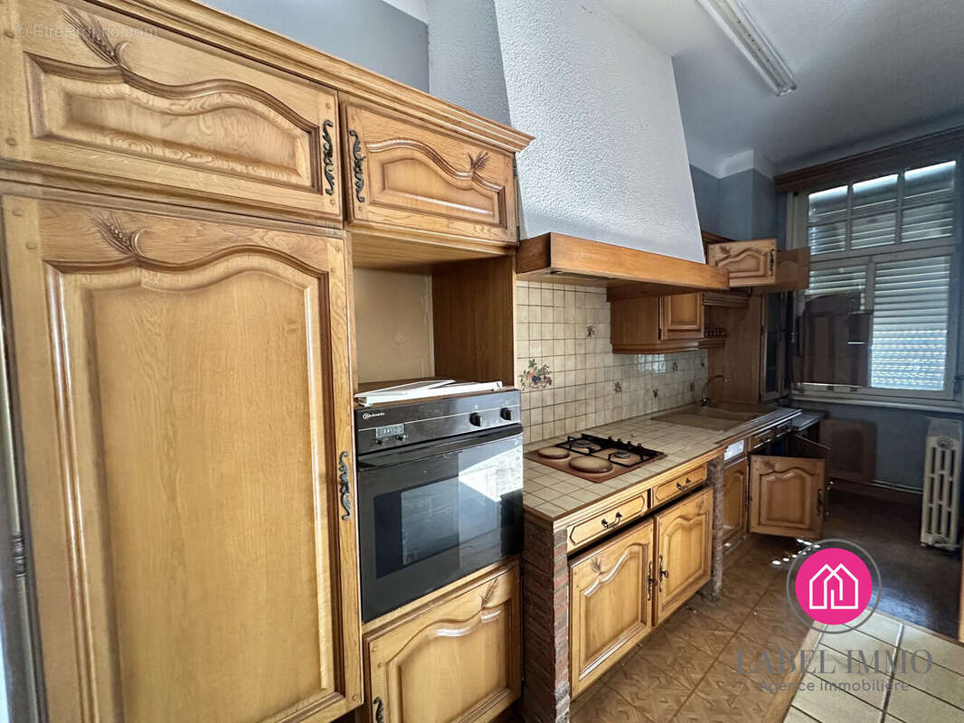 Appartement 261 m² à Valenciennes  - photo 6