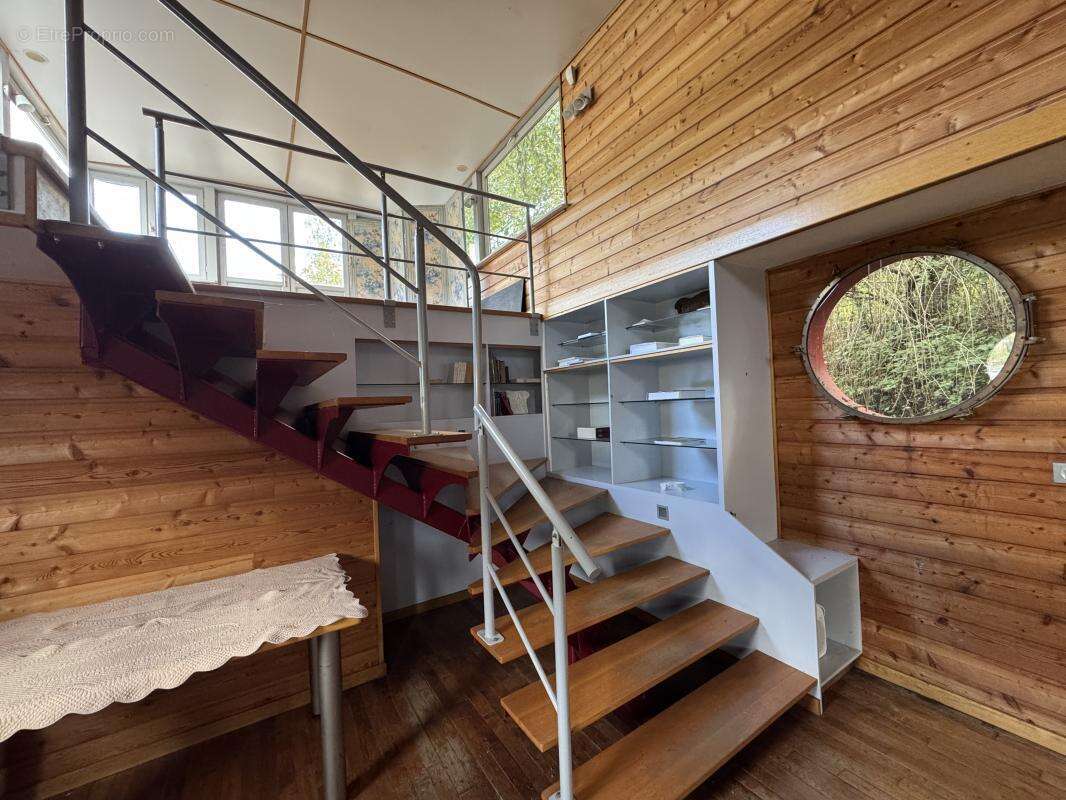 Maison à MORET-SUR-LOING