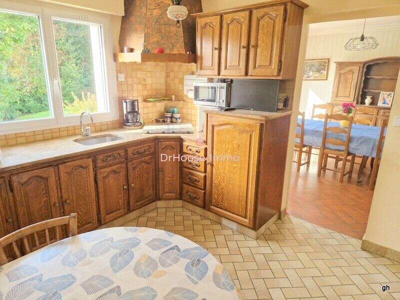 Maison à LA BAZOUGE-DU-DESERT