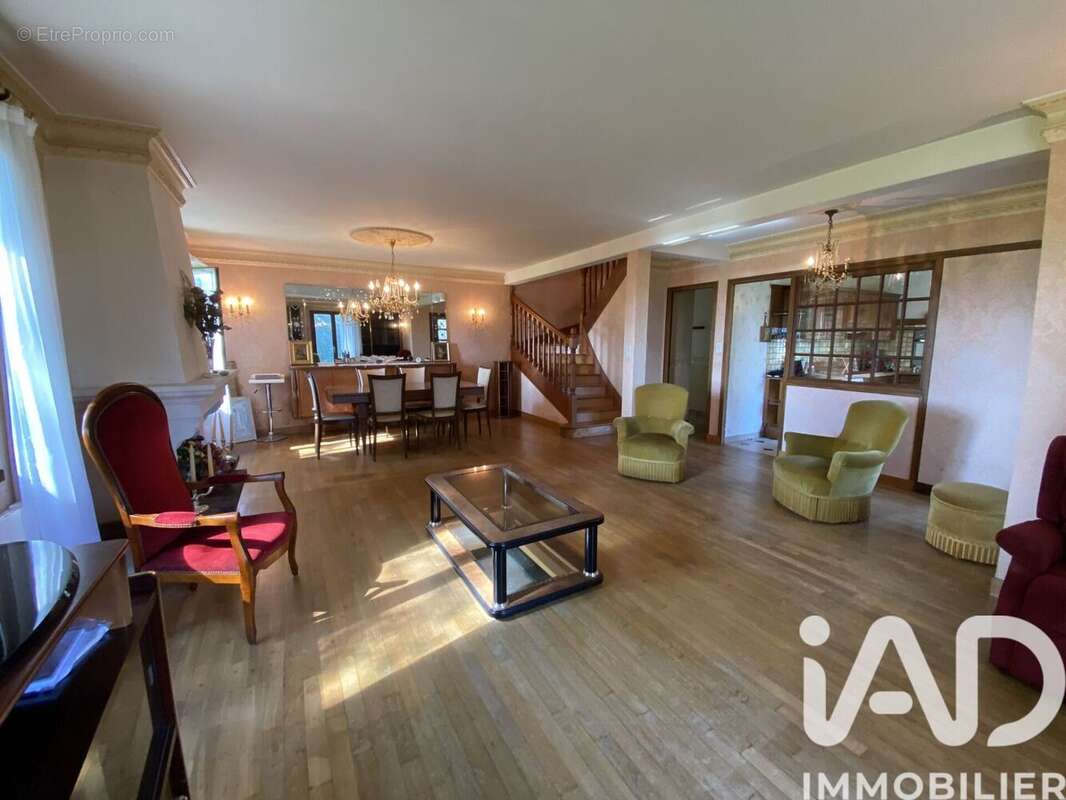 Photo 9 - Maison à GUILLAC