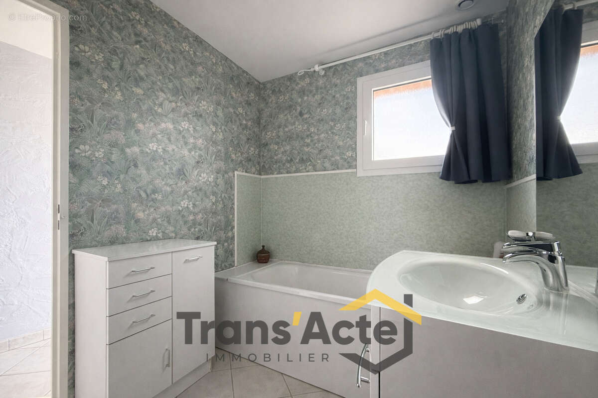 Plain-pied individuel avec garage - photo 15