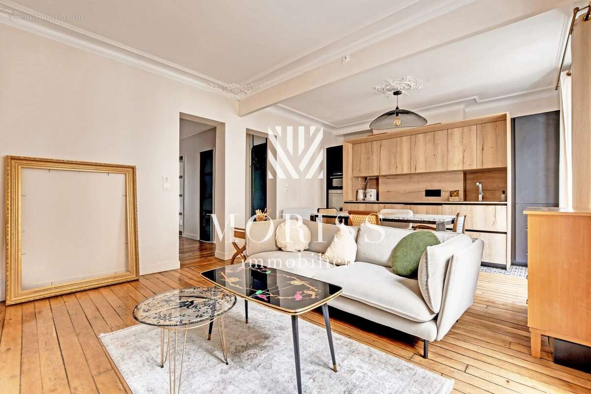 Appartement à PARIS-18E