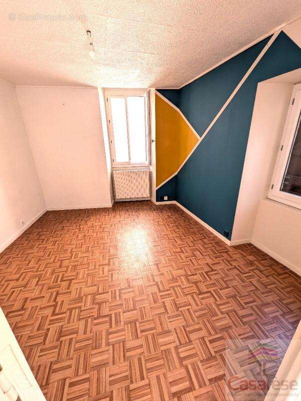 Maison à VILLENEUVE