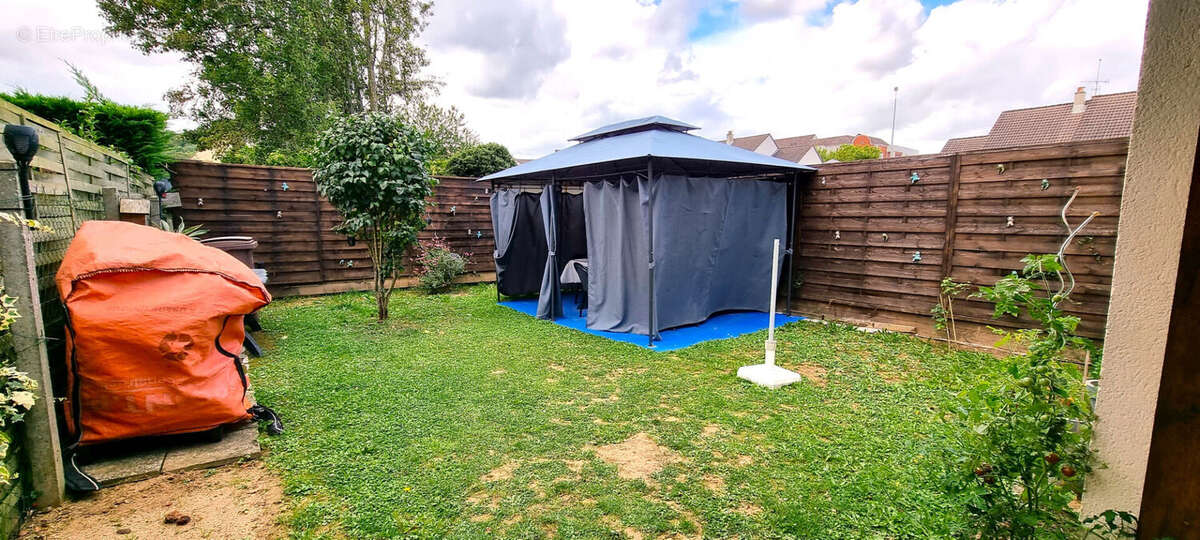 Maison à RIBECOURT-DRESLINCOURT