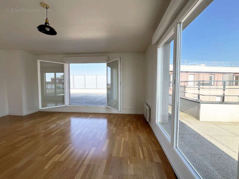 Appartement 77 m² à Quincy-Sous-Senart  - photo 4