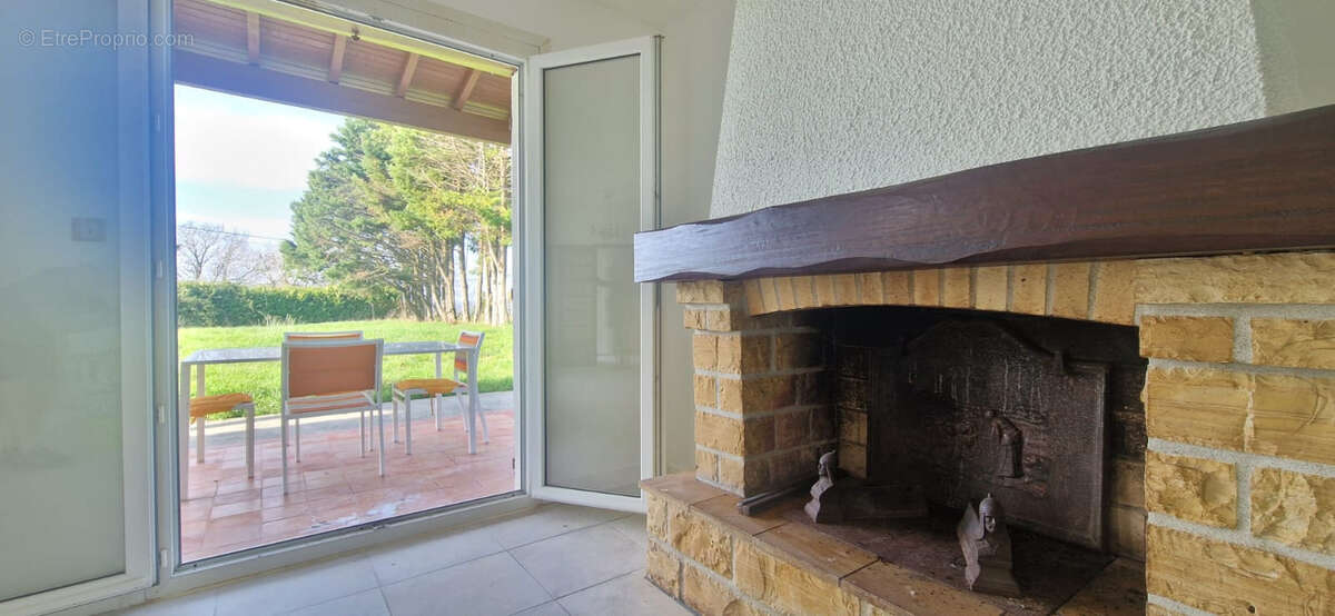 Maison à CASTELNAU-D'ESTRETEFONDS