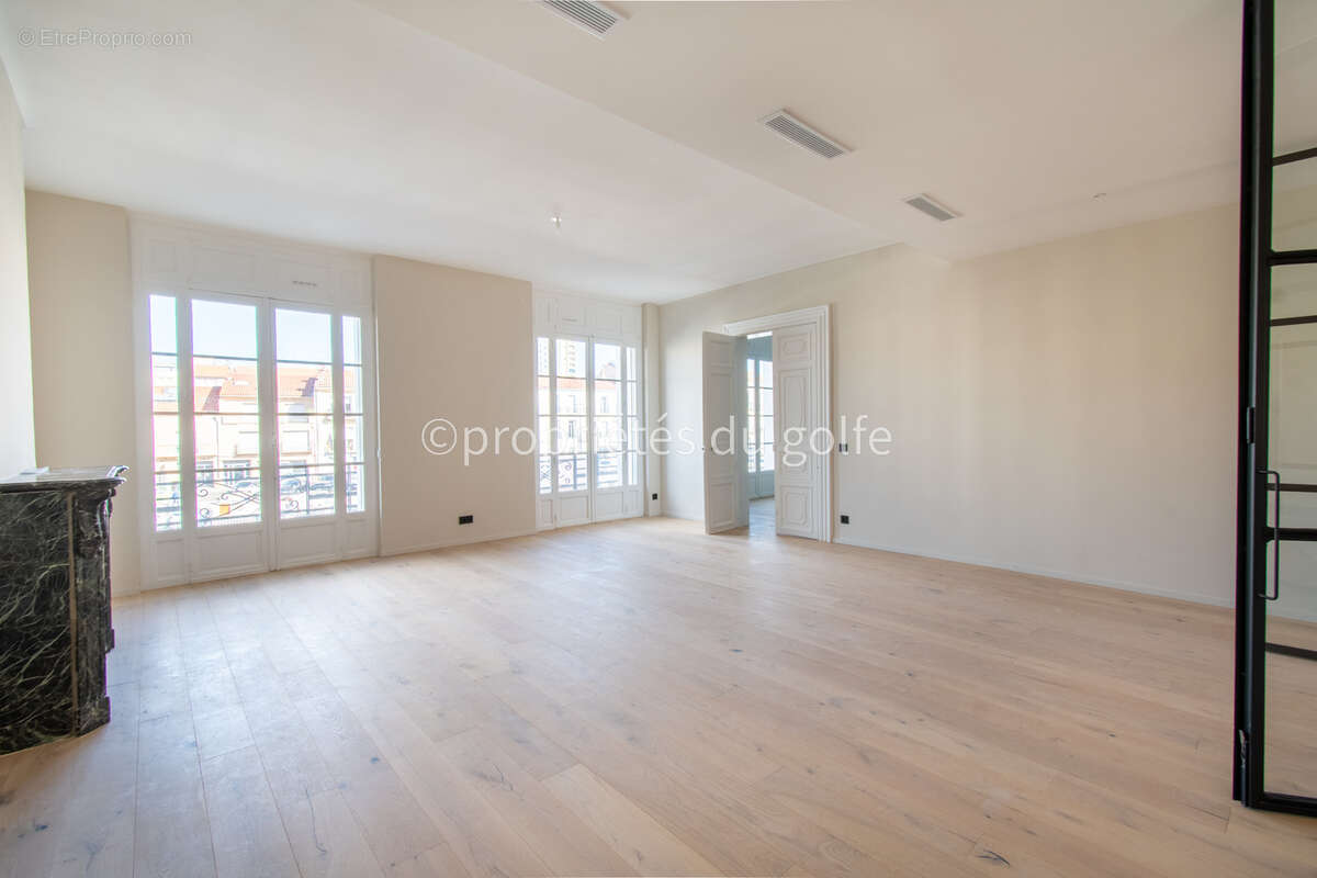 Sète, vue quai, appartement 3 pièces avec terrasse, ascenseur, - photo 6
