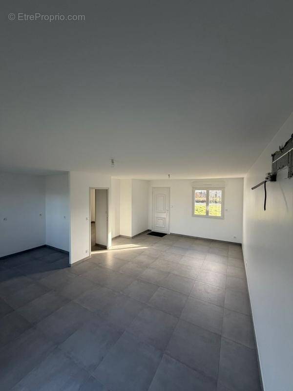 Maison à LE CELLIER