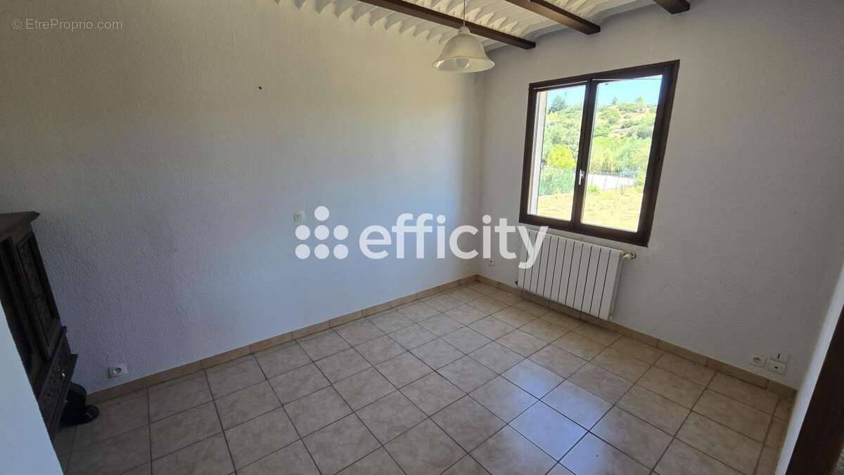 Maison 136 m² à Cessenon-Sur-Orb  - photo 5