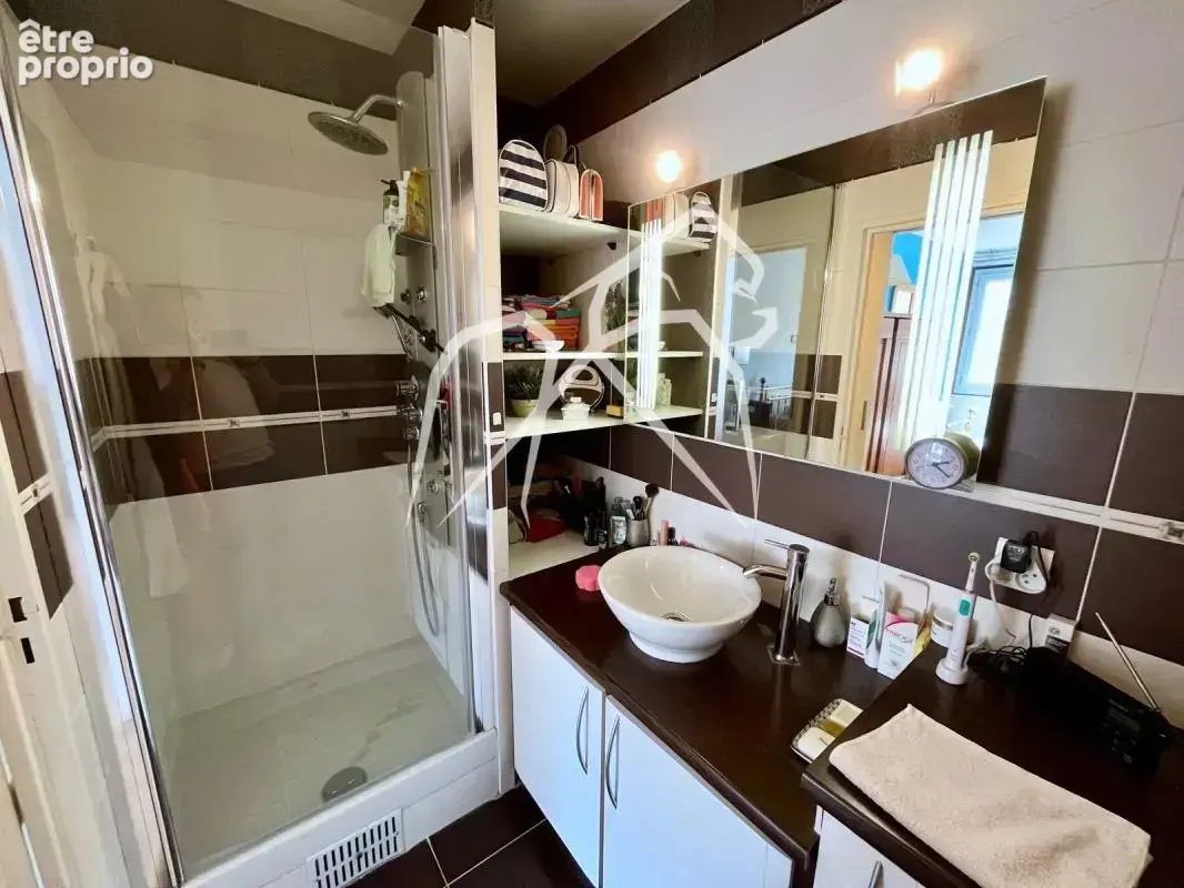 Appartement 2 pièces  54 m²  Avec place de parking  En parfait état  76100 Rouen - photo 8