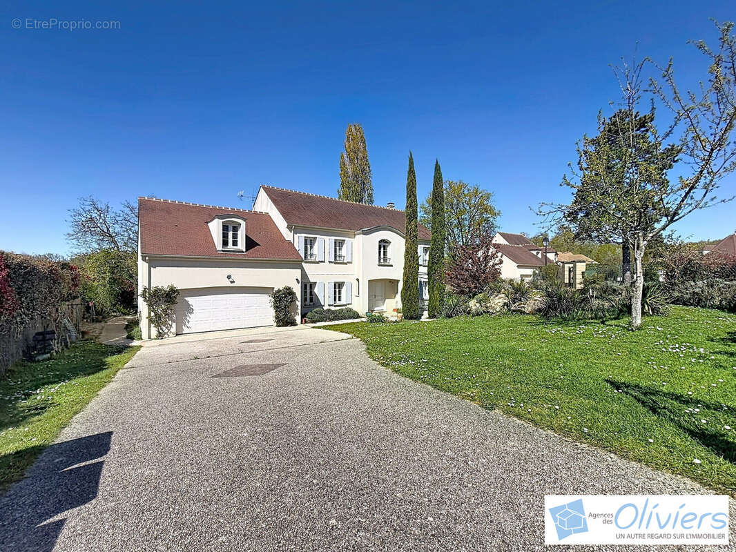 Maison à BULLION