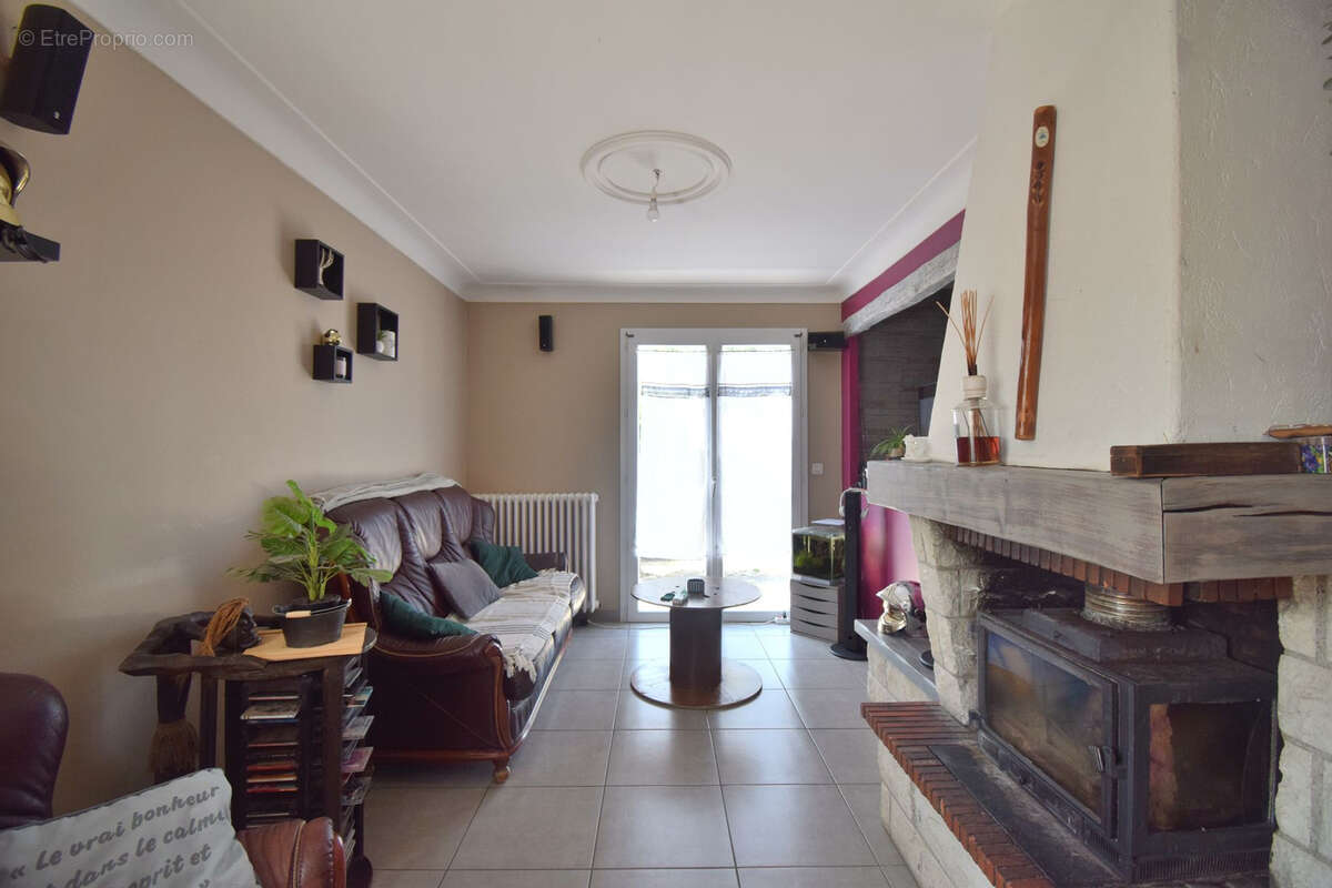 Maison d'habitation - photo 3