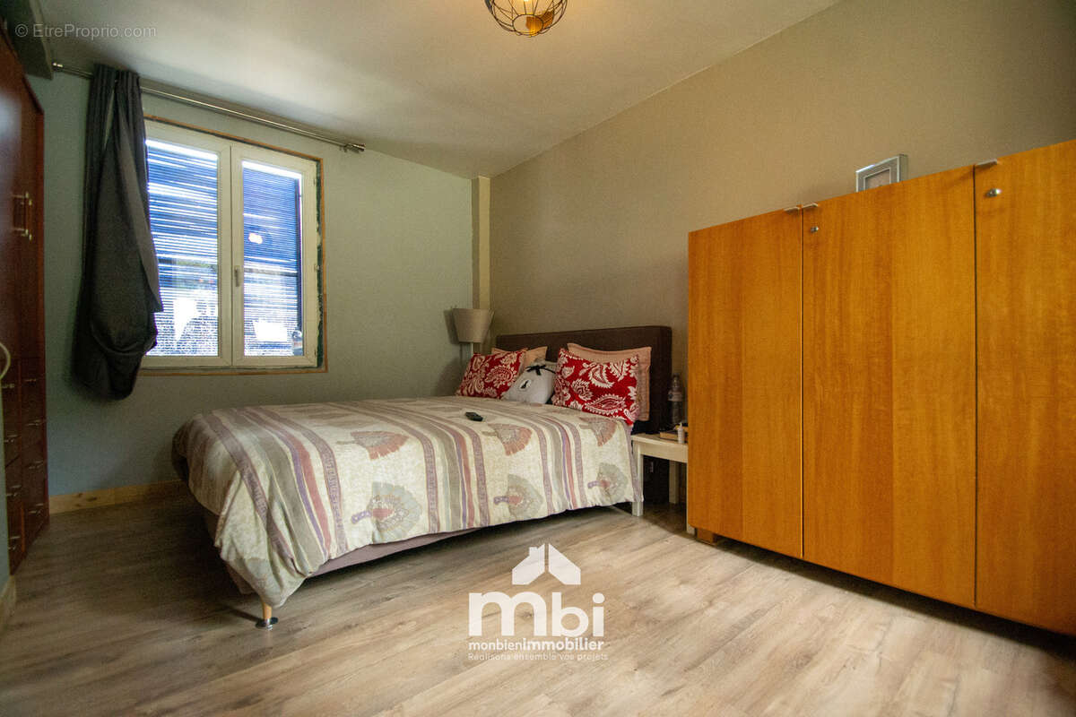 Maison à MARLY-LA-VILLE