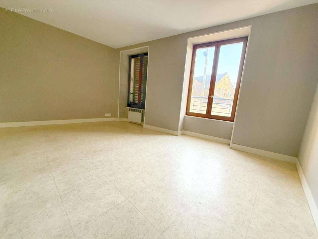 Appartement à LE CHATELET-EN-BRIE