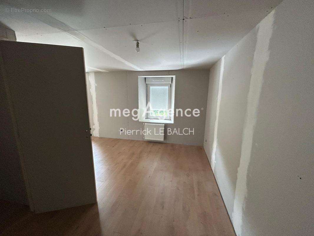 À vendre Maison en pierre rénovée de 112 m² à Plounérin - photo 13