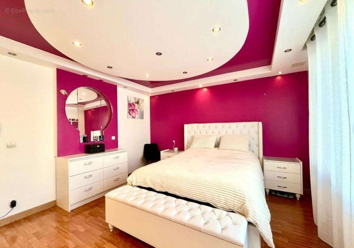 Appartement à VETRAZ-MONTHOUX