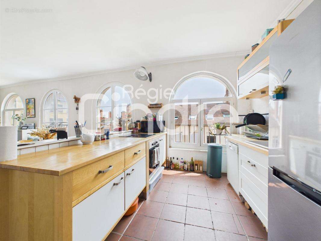 Appartement à LYON-1E