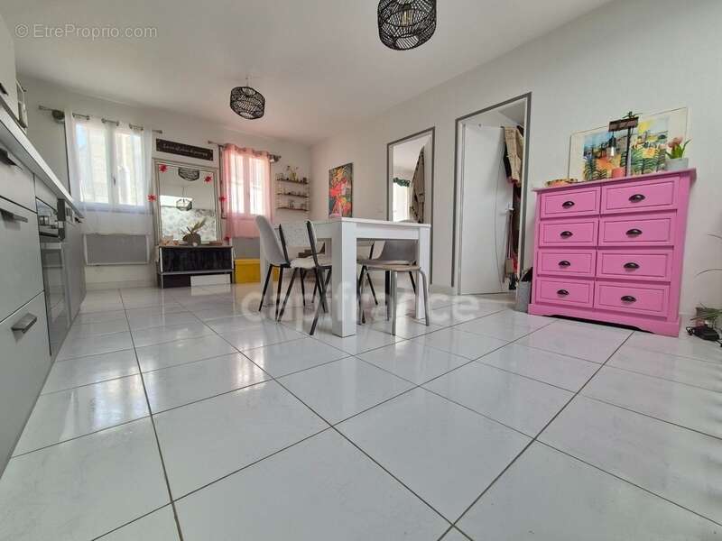 Maison à vendre 5 pièces ROYAN (17) - Centre ville - photo 3