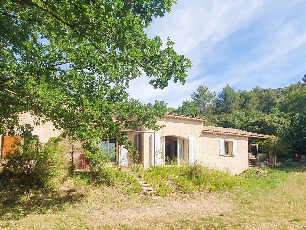 Maison à MERINDOL