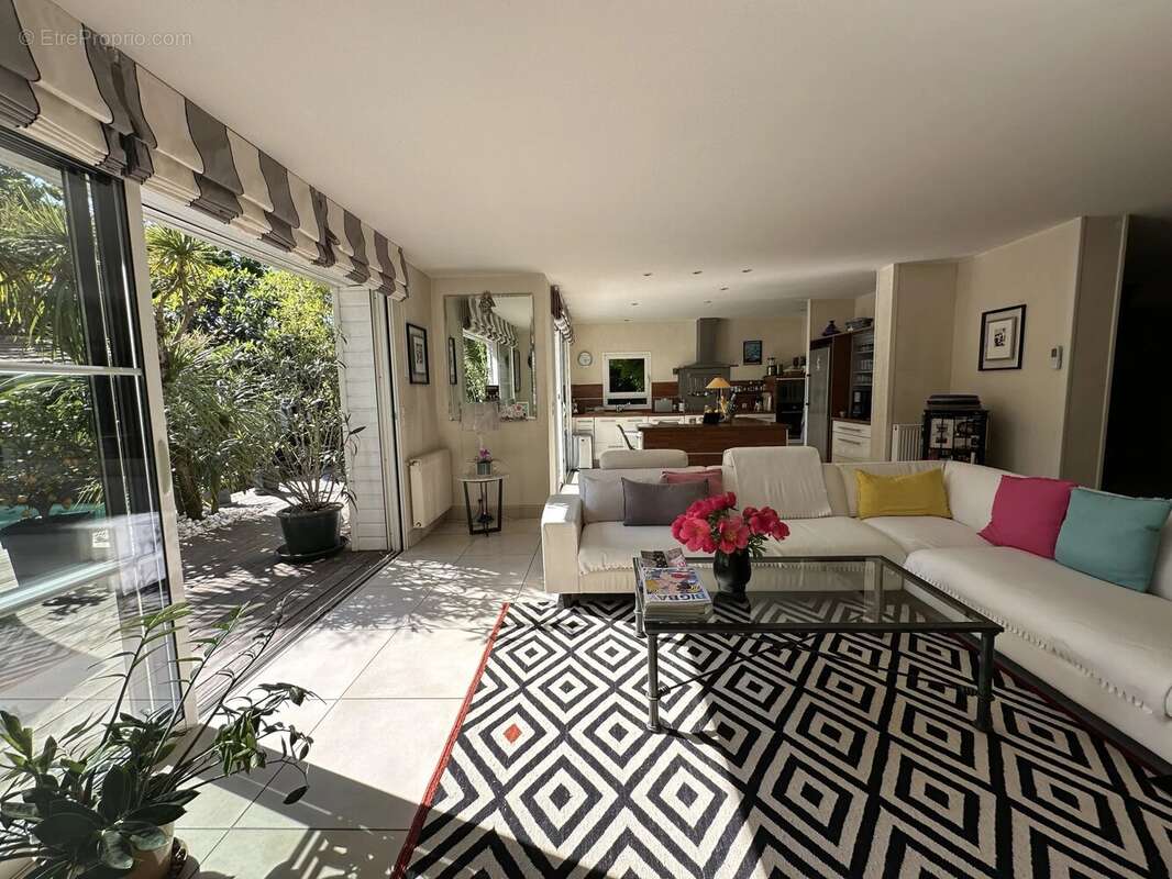 Maison à LE BOUSCAT