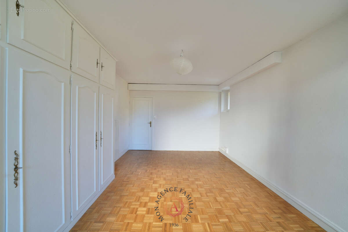 Maison à CLERMONT-FERRAND