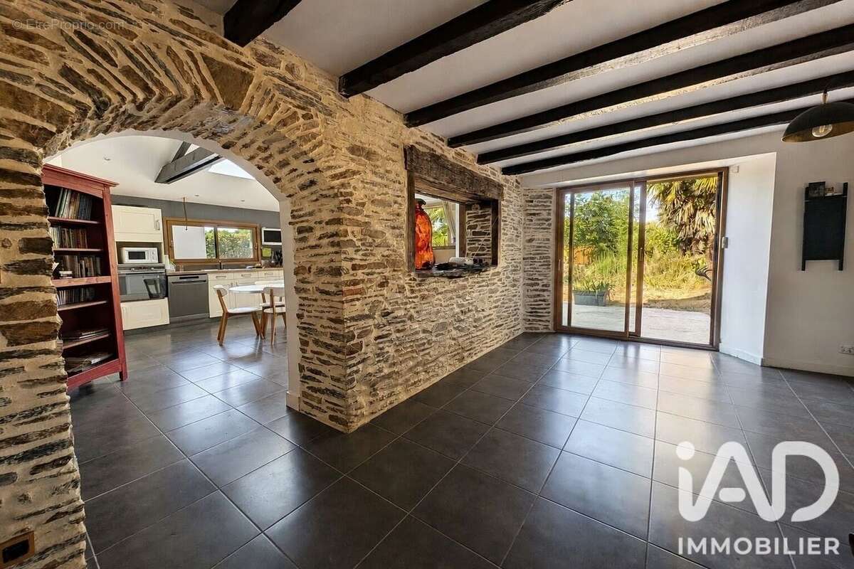 Maison 188 m² à Sainte-Anne-Sur-Vilaine  - photo 5