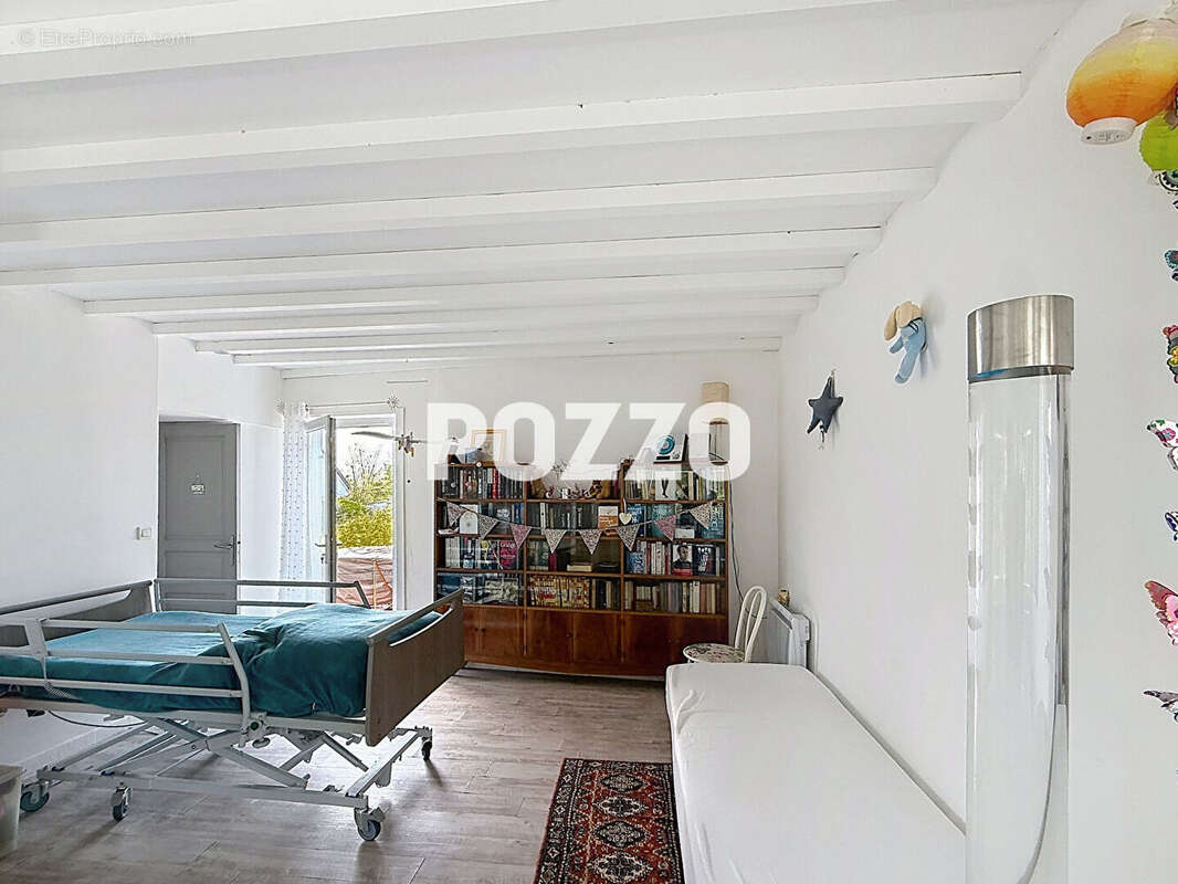 Maison à JULLOUVILLE