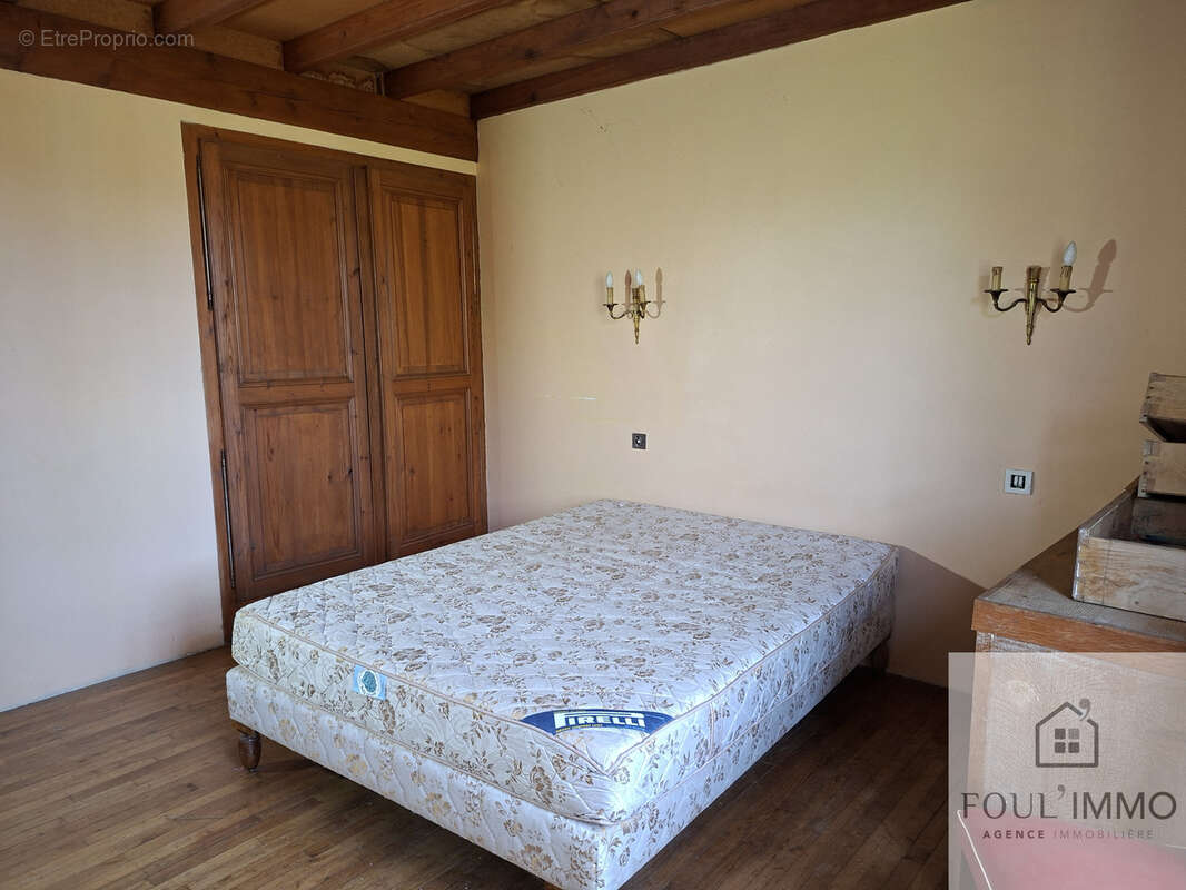 FOULAYRONNES Maison T5 avec jardin et dépendances - photo 7