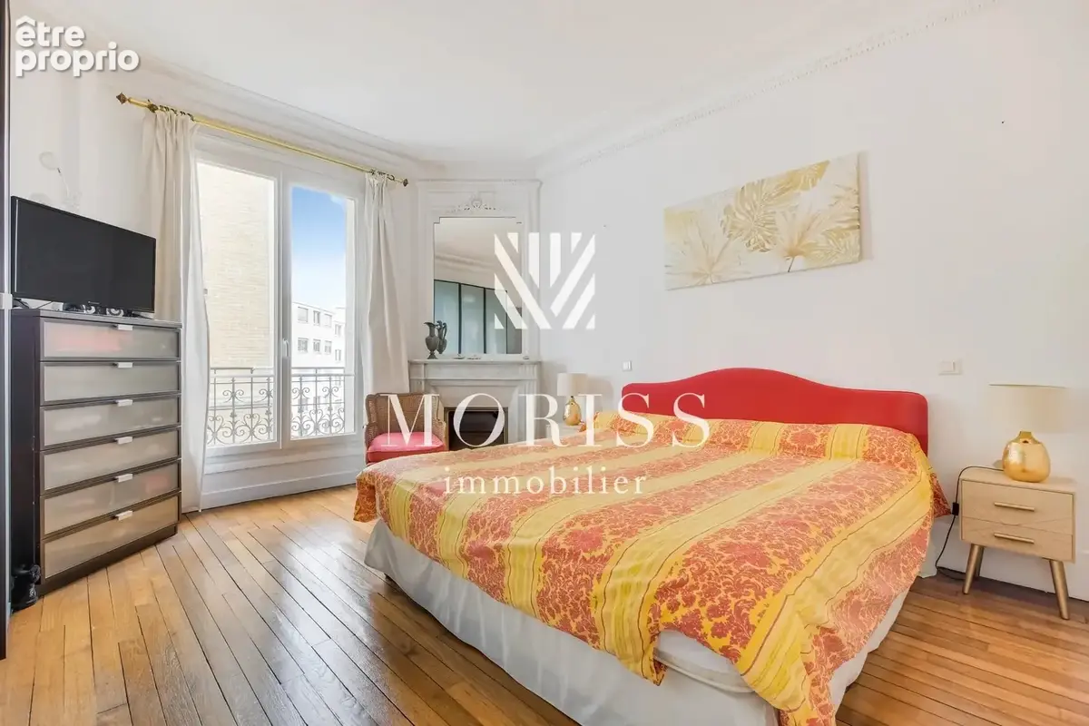 Saint-Mandé Appartement de 4 pièces avec balconnets + chambre de service - photo 11