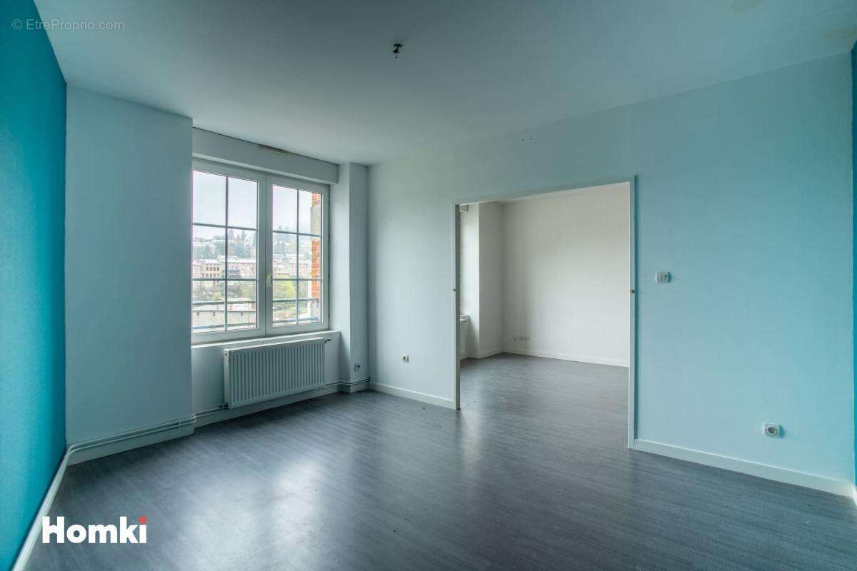 Appartement à LA SEAUVE-SUR-SEMENE