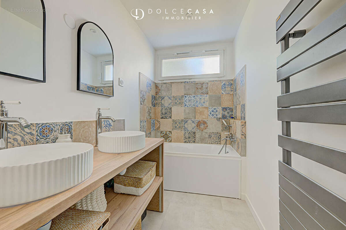 Appartement à NOGENT-SUR-MARNE