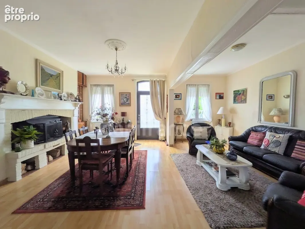 Exclusivité : Maison bourgeoise en briques de 81 m², jardin clos et dépendance – Terrain de 698 m², à BEAUCAMPS LE VIEUX - photo 4