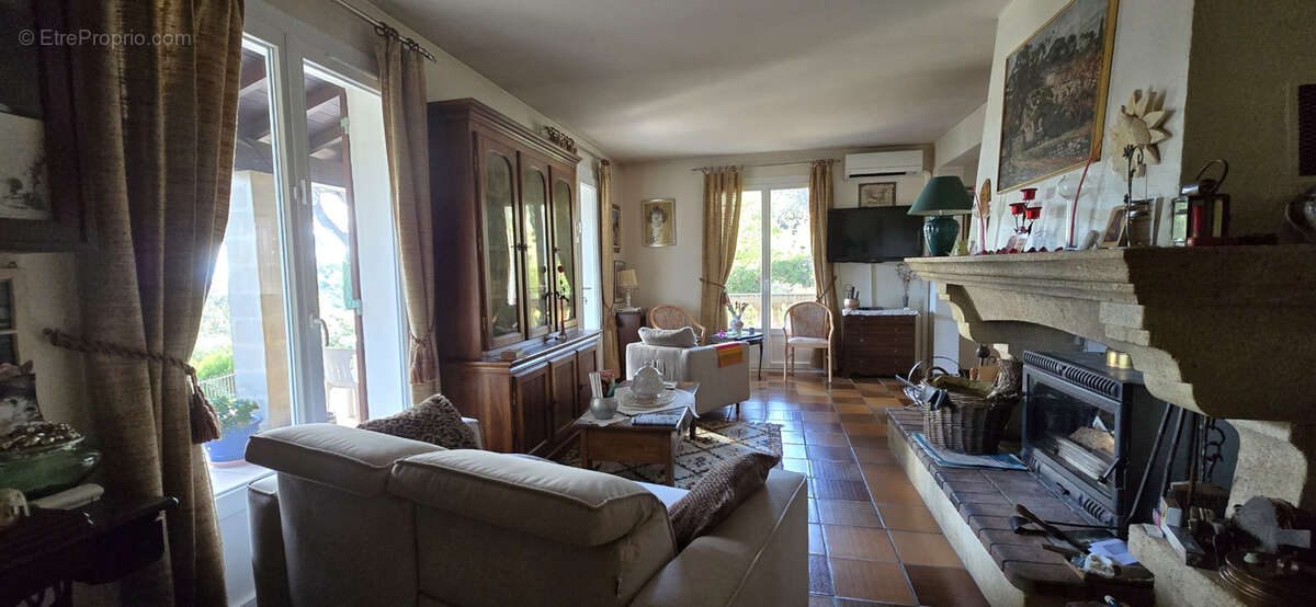 Maison à JONQUERETTES