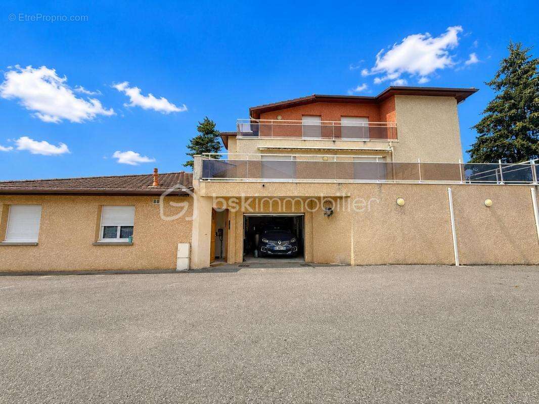Appartement T3 en rez-de-jardin avec garage – Résidence sécurisée - photo 2