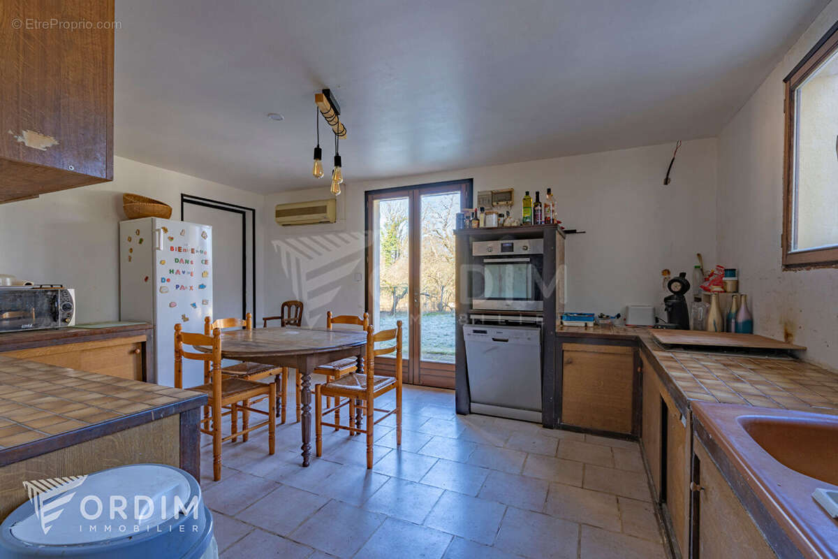 Maison à ETAIS-LA-SAUVIN