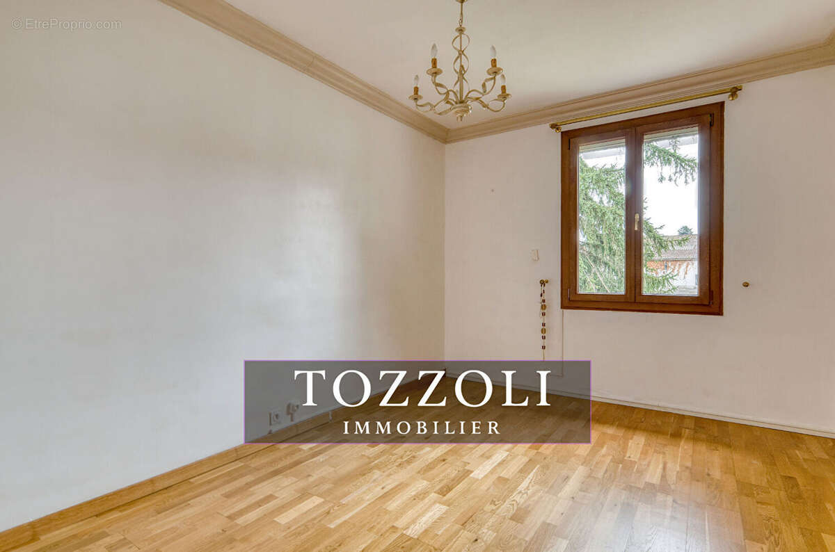 Maison à SAINT-QUENTIN-FALLAVIER