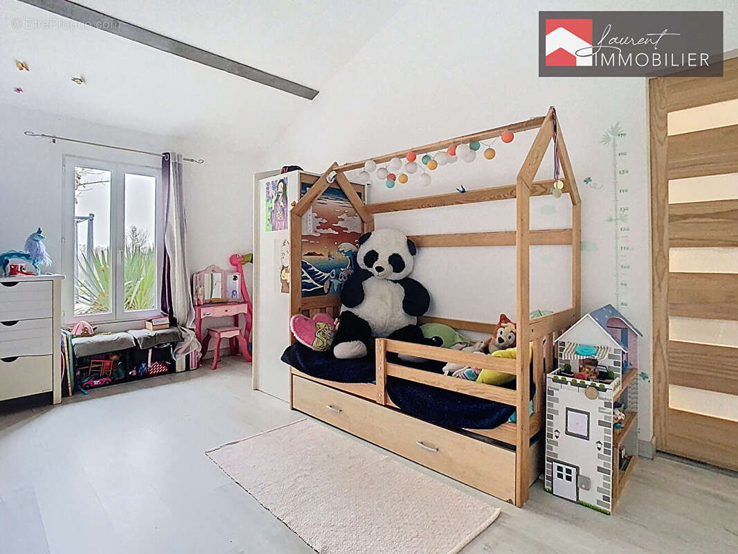 Maison à SAINT-ETIENNE-SUR-REYSSOUZE