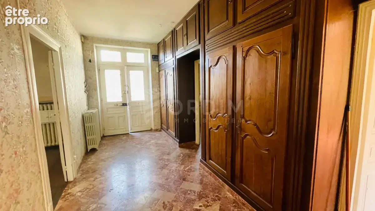 Maison de maître à rénover au coeur de chablis - photo 2