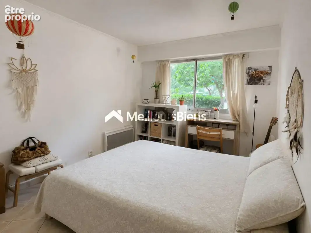 T4/T5 d’exception en rez-de-jardin avec vue dégagée de 108 m² à Marseille 13008 - photo 22