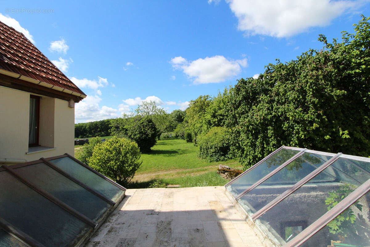 Maison à FLAVIGNEROT