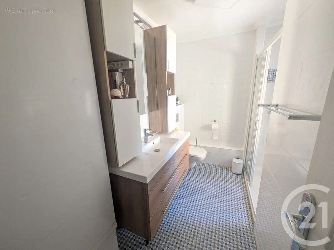 Maison 92 m² à Toulon  - photo 9