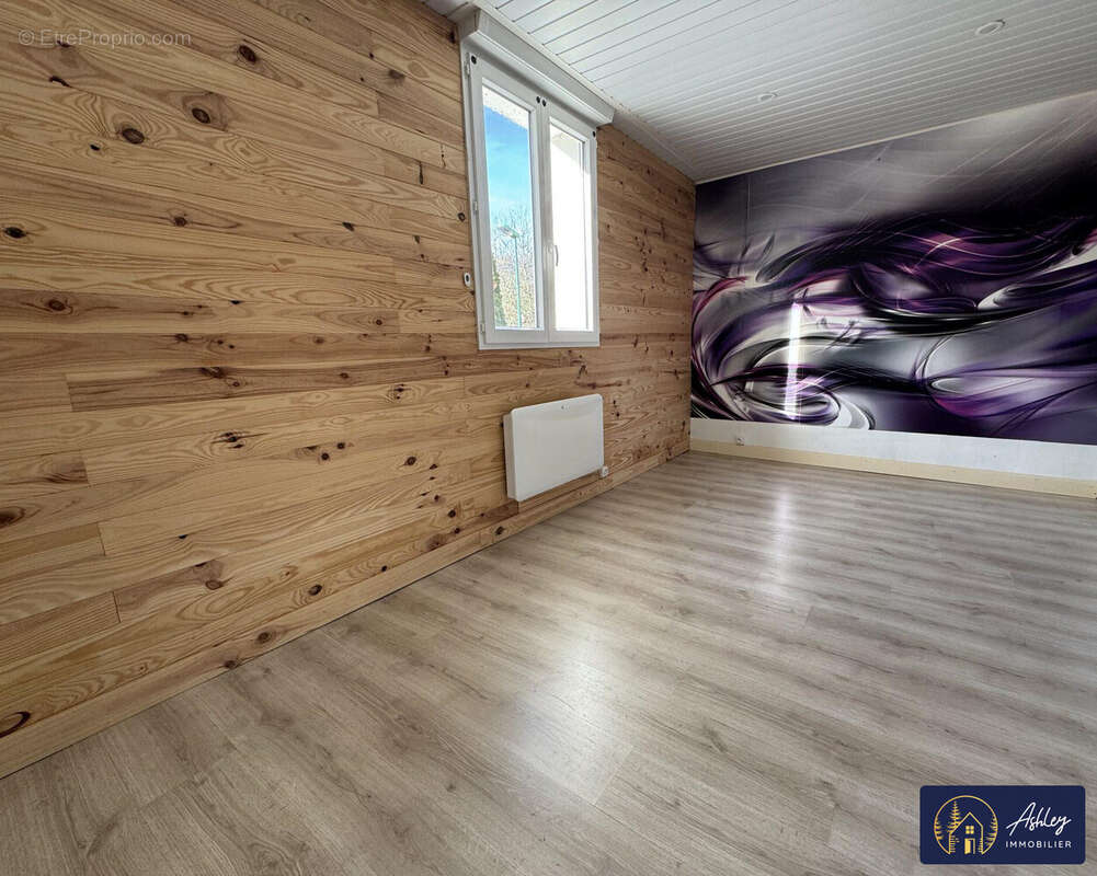 Maison 3 pièces CHAMPAGNAC - Maison à CHAMPAGNAC