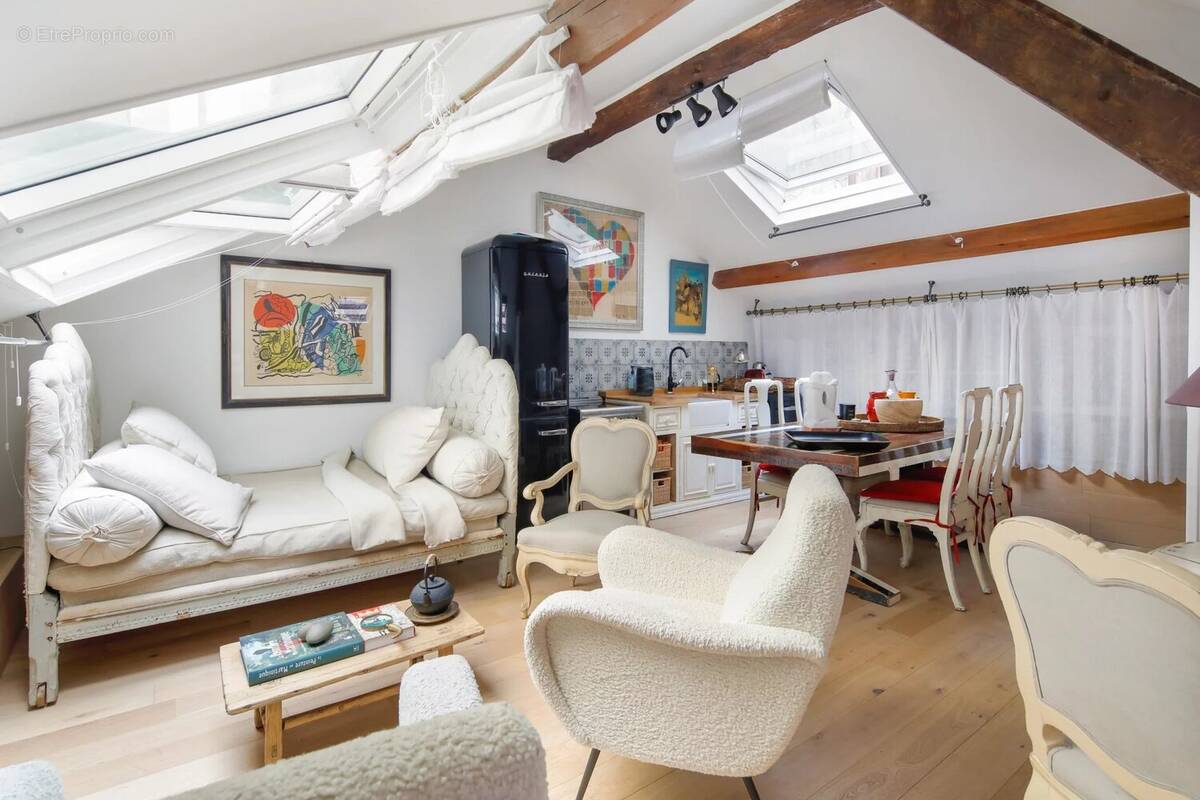 Appartement à PARIS-6E