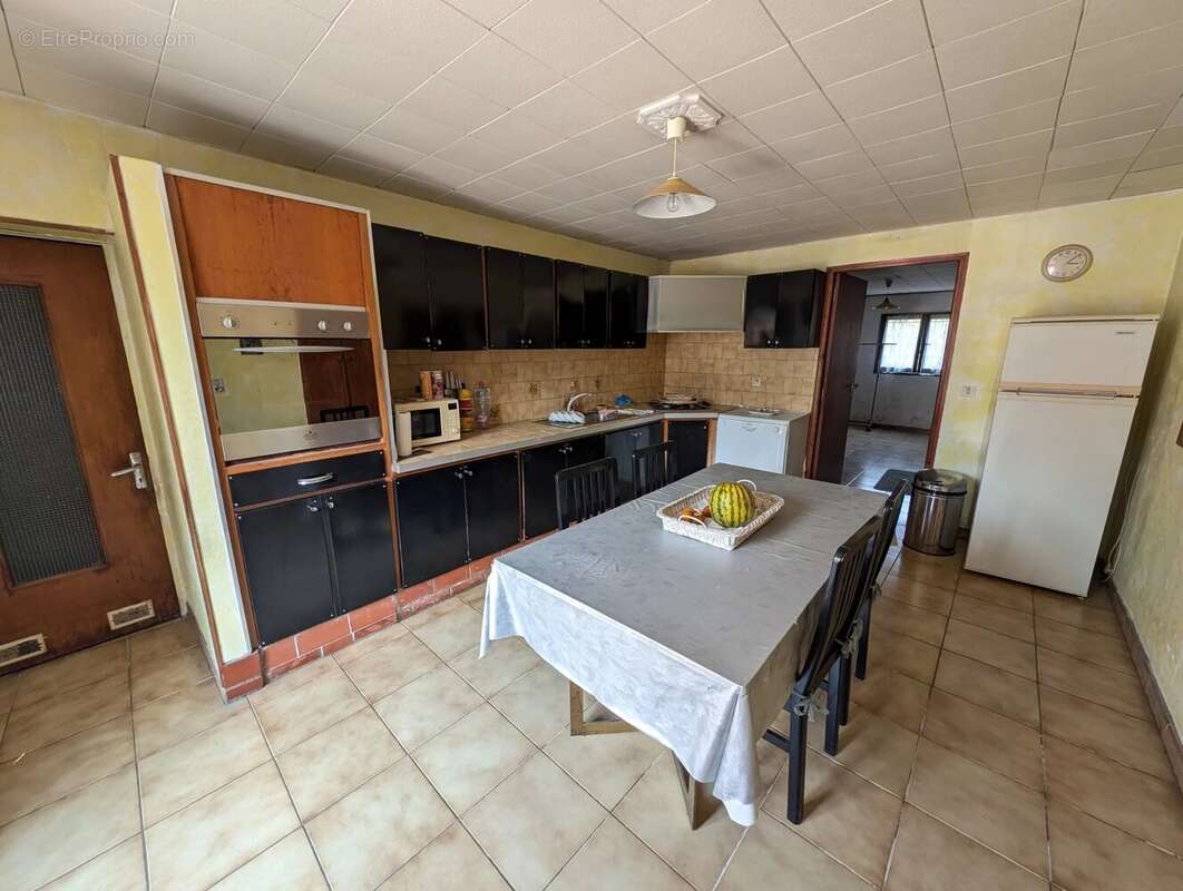 La trinite: maison avec garage et piscine - photo 13