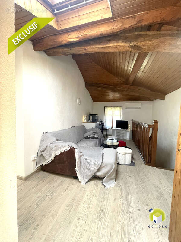 Maison à MONTREVEL-EN-BRESSE